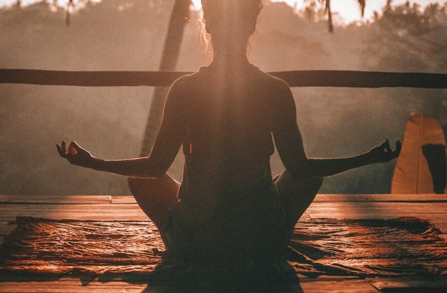 The Pause That Perfects: Finding Clarity in a Chaotic World